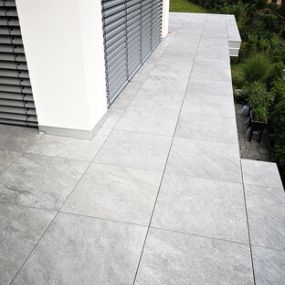 Bild von WERNER – Terrassen/Balkone/Geländer