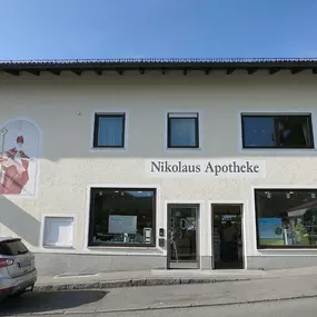 Aussenansicht der Nikolaus Apotheke