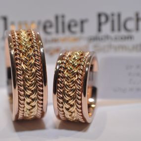 Bild von Trauringstudio Erding - Trauringe Verlobungsringe Schmuck by Juwelier Pilch