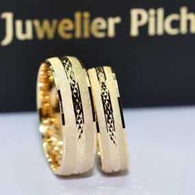 Bild von Trauringstudio Erding - Trauringe Verlobungsringe Schmuck by Juwelier Pilch