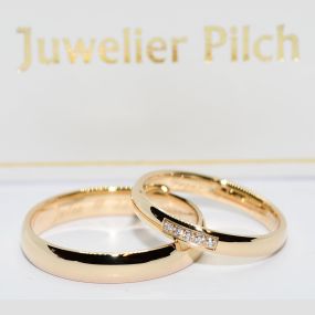 Bild von Trauringstudio Erding - Trauringe Verlobungsringe Schmuck by Juwelier Pilch