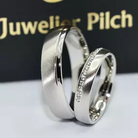 Bild von Trauringstudio Erding - Trauringe Verlobungsringe Schmuck by Juwelier Pilch