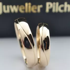 Bild von Trauringstudio Erding - Trauringe Verlobungsringe Schmuck by Juwelier Pilch