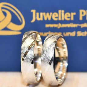 Bild von Trauringstudio Erding - Trauringe Verlobungsringe Schmuck by Juwelier Pilch