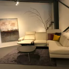 Sofa mit elektrischer Funktion