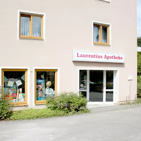 Aussenansicht der Laurentius-Apotheke