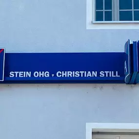 Firmenlogo - AXA Versicherung Stein OHG / Christian Still - Kfz Versicherung in  Klein-Auheim