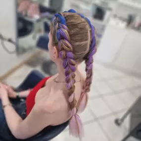 Bild von Be Different Hairstyle & Make-up