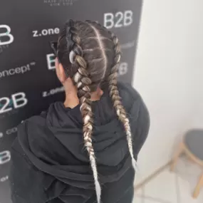 Bild von Be Different Hairstyle & Make-up
