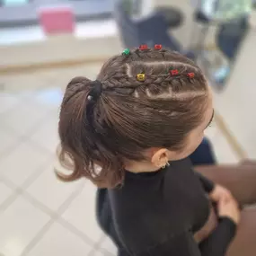 Bild von Be Different Hairstyle & Make-up