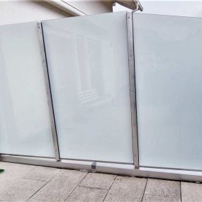 Bild von Schmid + Jakobs - Bauelemente in Edelstahl Glas Aluminium