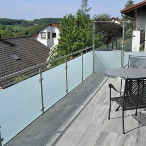 Bild von Schmid + Jakobs - Bauelemente in Edelstahl Glas Aluminium