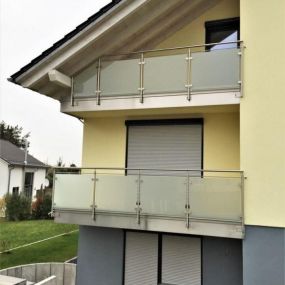 Bild von Schmid + Jakobs - Bauelemente in Edelstahl Glas Aluminium