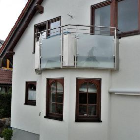 Bild von Schmid + Jakobs - Bauelemente in Edelstahl Glas Aluminium