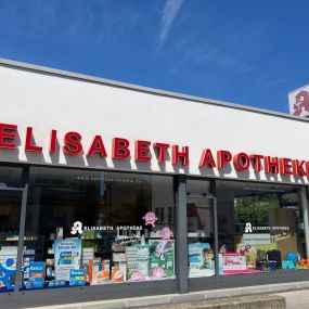 Aussenansicht der Elisabeth-Apotheke