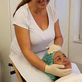 Unser Team | Hautarztpraxis | Dr. med. Rosita Süß | München
