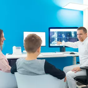 Bild von Dr. Lins | Ihre MRT Radiologie Privatpraxis Stuttgart | Schnelle Termine Vorsorge und mehr