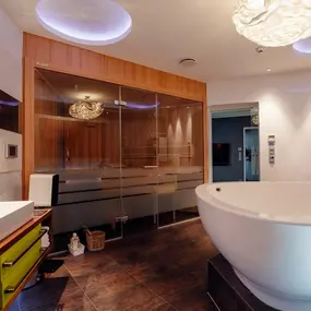 Teufel Suite bathroom