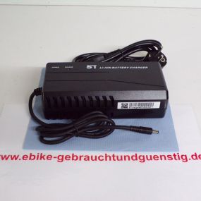 Bild von Sonderposten und E-Bike Service