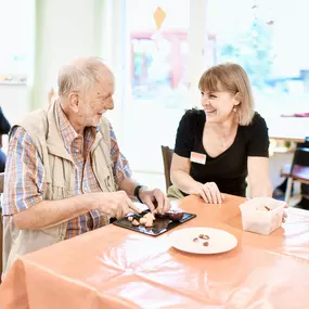 Bild von Serata, Stiftung für das Alter