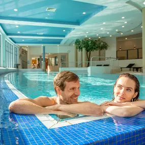 Innenpool im Erlebnisbad Aquafun Fleesensee