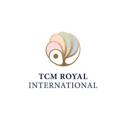 Logo da TCM Royal International
