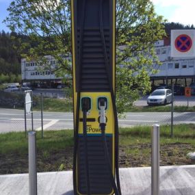 ÖAMTC ePower Ladestation UNIQA/ÖAMTC Landesdirektion Tirol