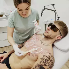 ENDLICH OHNE Tattooentfernung / Permanent Make-up Entfernung