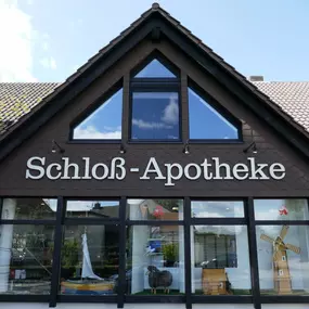 Aussenansicht der Schloß-Apotheke