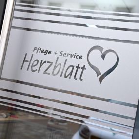 Bild von Pflege + Service GmbH&Co.KG Herzblatt