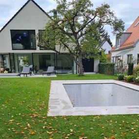 Fertigstellung hinter dem Haus | Gartenbau Wimmer GmbH in München