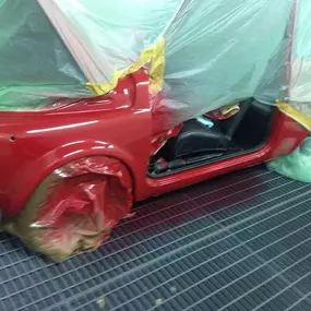 Bild von Kfz M.G. Oberladstätter Karosserie- und Lackierfachbetrieb GmbH