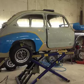 Bild von Kfz M.G. Oberladstätter Karosserie- und Lackierfachbetrieb GmbH