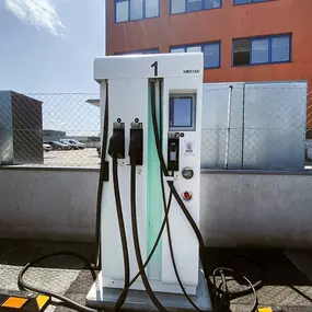 ÖAMTC ePower Ladestation - Hinteregger Einfach-Schnell-Laden