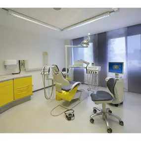 Bild von Dr. med.dent.  Jak Hayim MSc Zahnarzt
