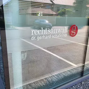 Rechtsanwalt Dr. Gerhard Schafelner   St. Valentin