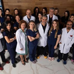 Dr. Serkan Aygin clinic Turkey Team