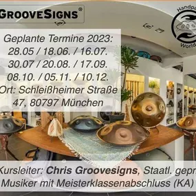 Groovesigns Handpan Workshop
... verblüffend einfach garantiert ohne Noten.

Am 08.10.23 findet bei uns von 16 bis 18 Uhr im Handpan Showroom München der Groovesigns Handpan Workshop mit Chris Partsch statt. Dieser Workshop ist ideal für Handpan Einsteiger geeignet. 

In dem Workshop wirst Du Rhythmus & Melodie kinderleicht begreifen. Ich bringe Dir eine ganz spezielle Methode bei um das Handpanspielen einfach und schnell zu erlernen. Deine Fortschritte werden schnell sichtbar sein. 

Die Kursge