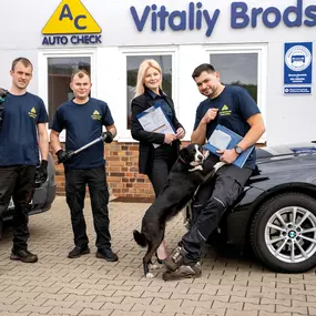 Bild von Auto Check Vitaliy Brodsky