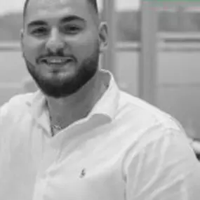 Bild von DEVK Versicherungen: Besian Loga