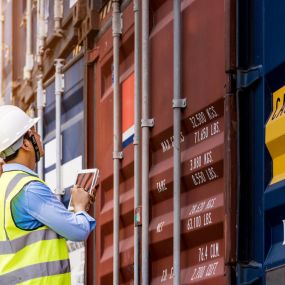 SwissAlllogistics Transport und logistic unternehmen in der Schweiz Container Überwachung