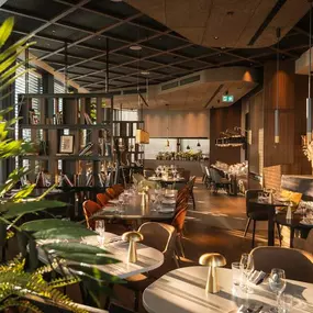 Balaustine Restaurant Sunshine