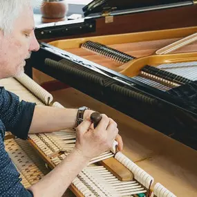 Klavierstimmung und Lieferung durch das C. Bechstein Centrum Kempten