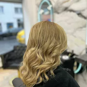 Bild von Luxe Locks Hairstudio - Ihr Friseur Nürnberg