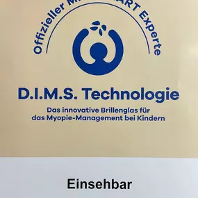 Einsehbar ist ausgewiesener Partner von Hoya zur Anpassung der MiYOSMARTbrillengläser zum Myopiemanagement.