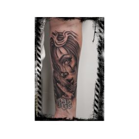 Bild von Kvnstschmerz Tattoo