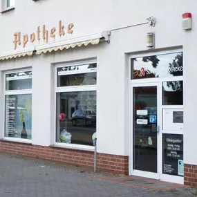 Aussenansicht der Sonnen-Apotheke