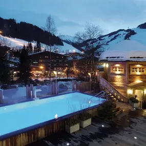 Außenpool - Wasserwelt | 5***** Hotel ALPINE PALACE  Saalbach-Hinterglemm