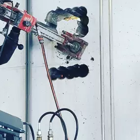 Bild von Beton Bohren und Schneiden Hundertpfund Andreas