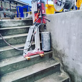 Bild von Beton Bohren und Schneiden Hundertpfund Andreas